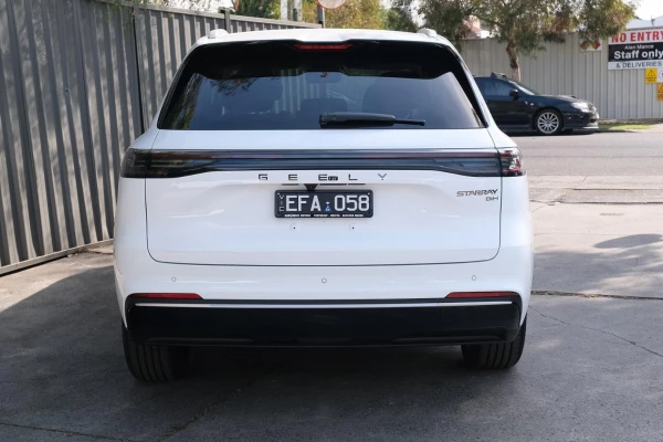 2026 MY27 Geely Starray EM-i P145 Inspire Extended Range SUV Image 3