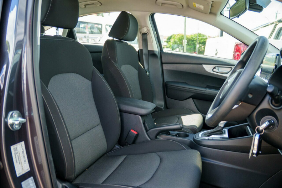 2024 Kia Cerato BD Sport Hatch Image 16