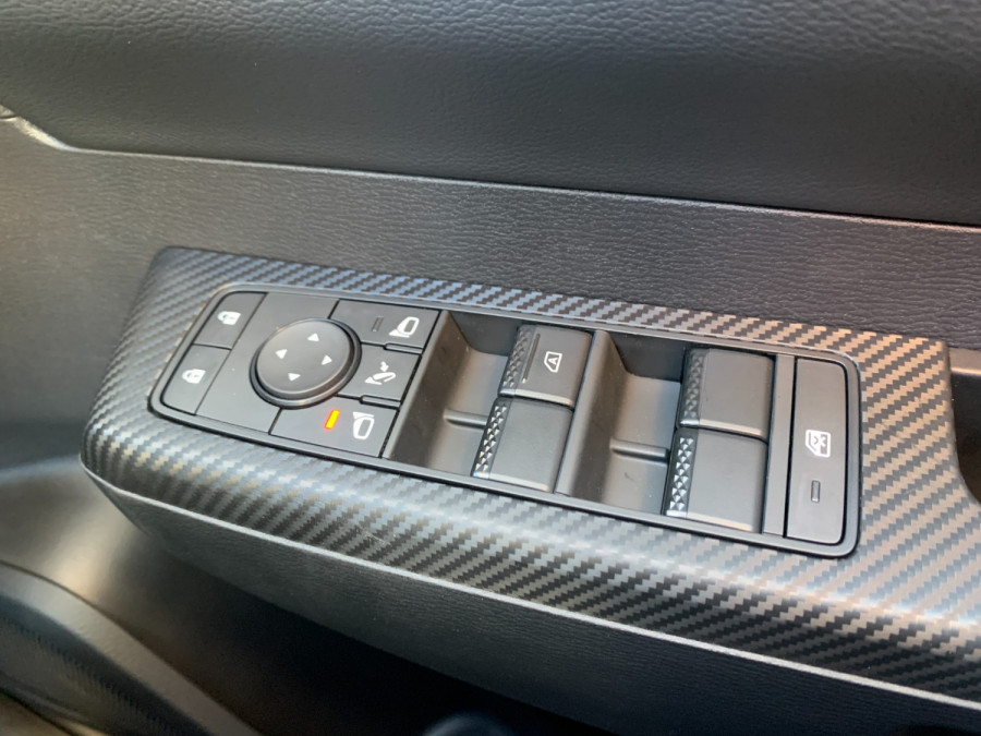 2025 MY26 Nissan Navara D27 ST-X Ute Image 26