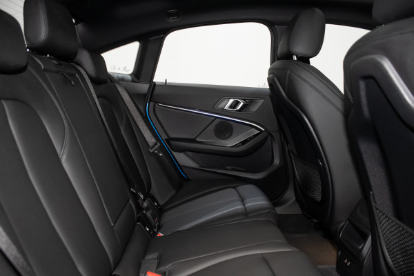 2021 BMW 2 Series 18i M Sport Gran Coupe Coupe Image 3