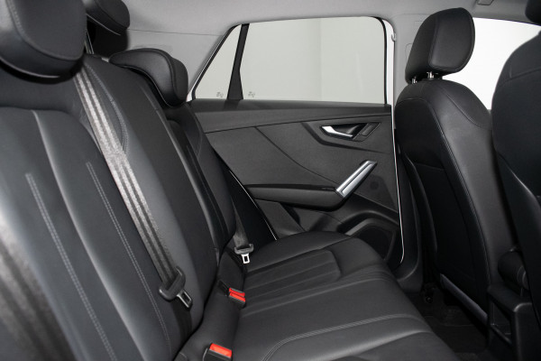 2017 Audi Q2 design SUV image 3