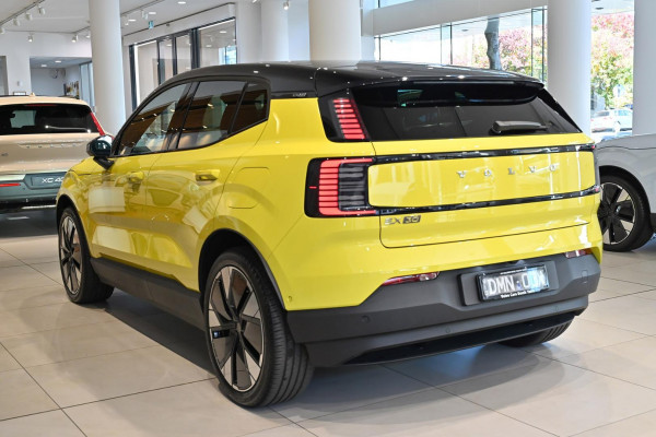 2024 MY25 Volvo EX30  Twin Motor Performance Ultra SUV Image 4