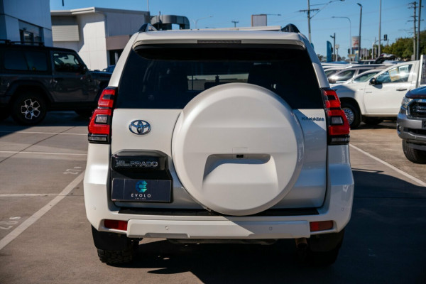 2018 Toyota LandCruiser Prado GDJ150R Kakadu SUV Image 3