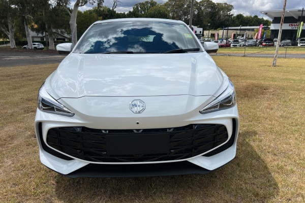 2025 MY24.5 MG MG3 ZP22 Essence Hybrid+ Hatch