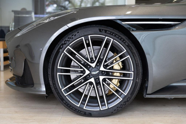 2025 Aston Martin DB12   Coupe Image 23