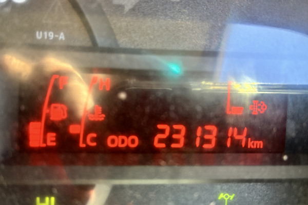 2018 Hino 300 Tray Dropside Image 11