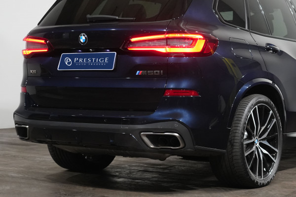 2022 BMW X5 M50i SUV