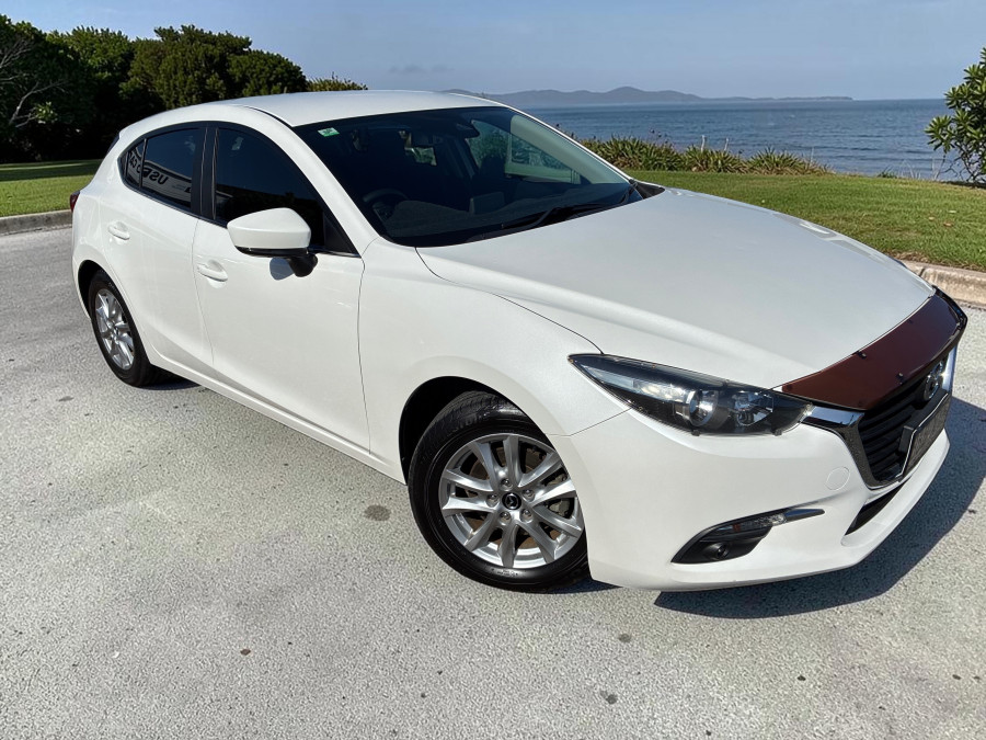2017 Mazda 3 BN5478 Maxx Hatch Image 1