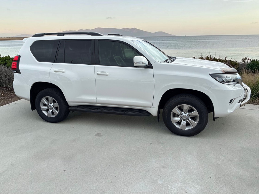 2018 Toyota LandCruiser Prado GDJ150R GXL SUV Image 2