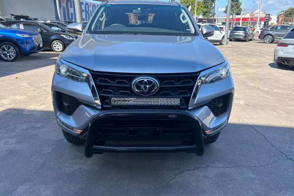 2023 Toyota Fortuner GUN156R GXL SUV Image 2