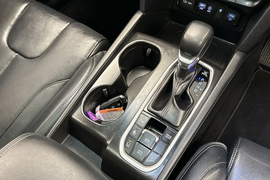 2020 Hyundai Santa Fe TM.2 Highlander SUV Image 9