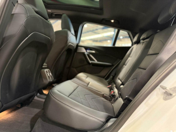 2024 BMW iX2 U10 eDrive20 M Sport SUV image 24