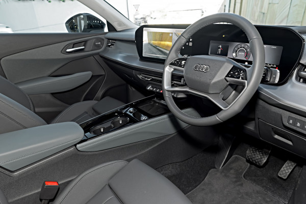 2026 MY25 Audi Q3 F3 TFSI 150kW Quattro Launch edition SUV image 7