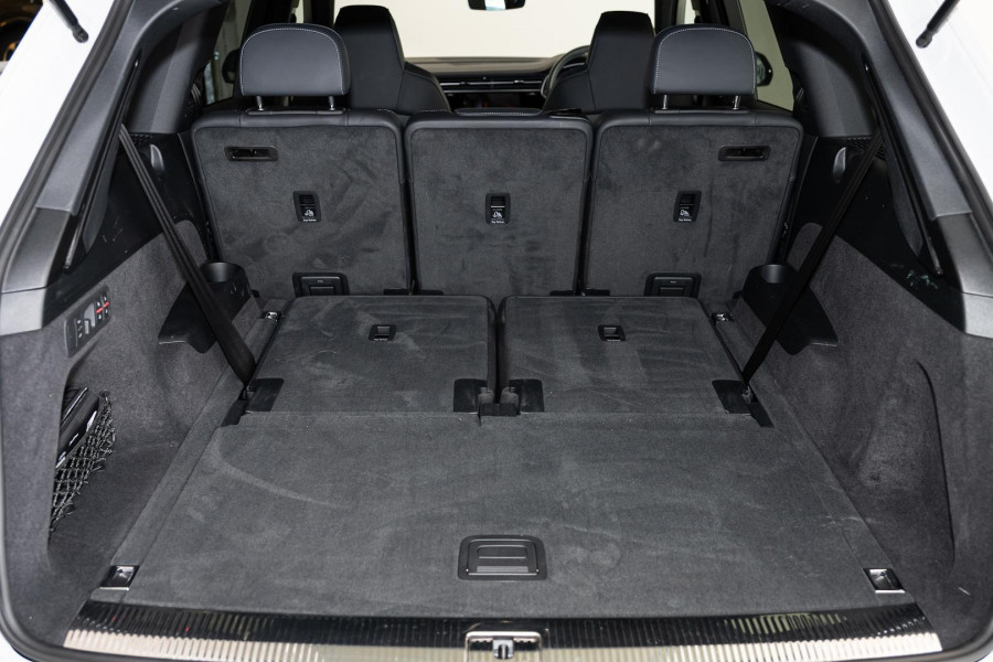 2025 Audi Q7 4M 50 TDI S line SUV