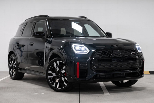 MINI Countryman JCW Favoured U25