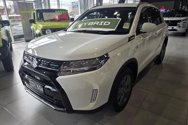 2026 Suzuki Vitara  Turbo Hybrid SUV