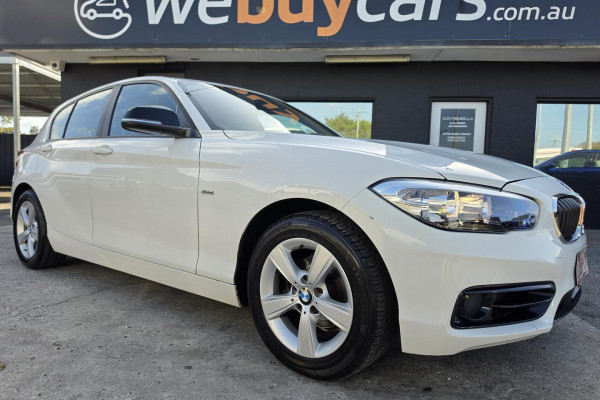 2016 BMW 1 Series F20 LCI 118i Sport Line Hatch Image 7