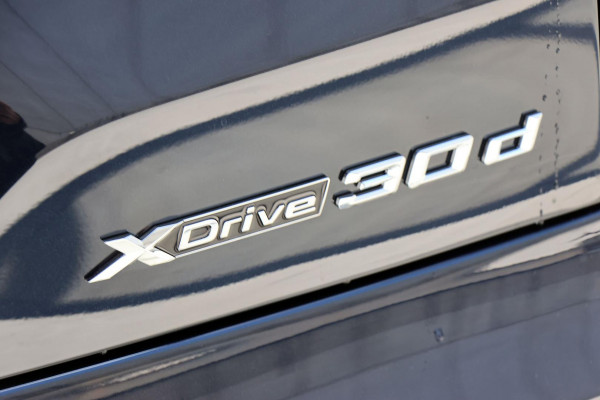 2025 BMW X5 G05 LCI xDrive30d M Sport SUV image 5