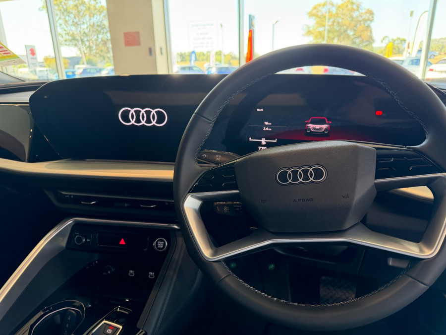 2025 Audi Q5 FY TFSI Sport SUV Image 14
