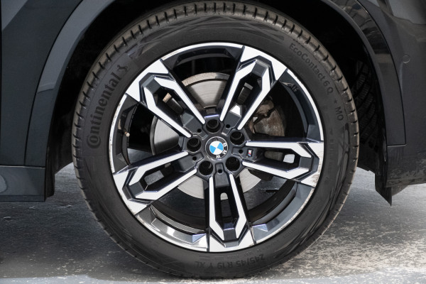 2023 BMW X1 xDrive20i M Sport SUV Image 6