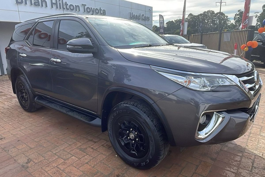 2019 Toyota Fortuner GUN156R GXL SUV Image 1