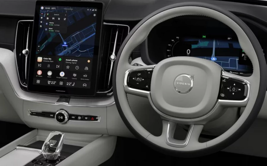 2026 Volvo XC60 UZ Ultra B5 Dark SUV Image 3