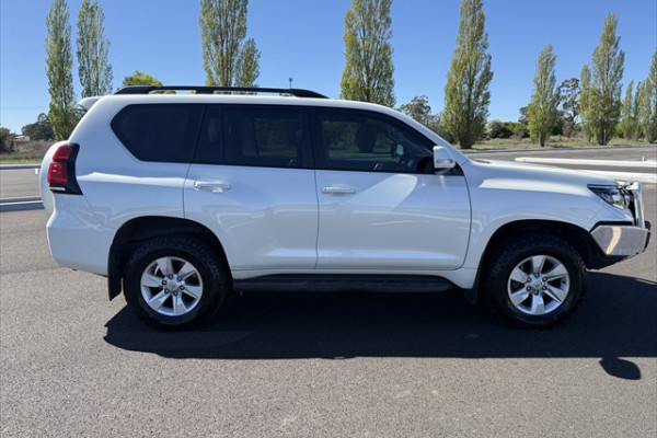 2020 Toyota LandCruiser Prado GDJ150R GXL SUV Image 3