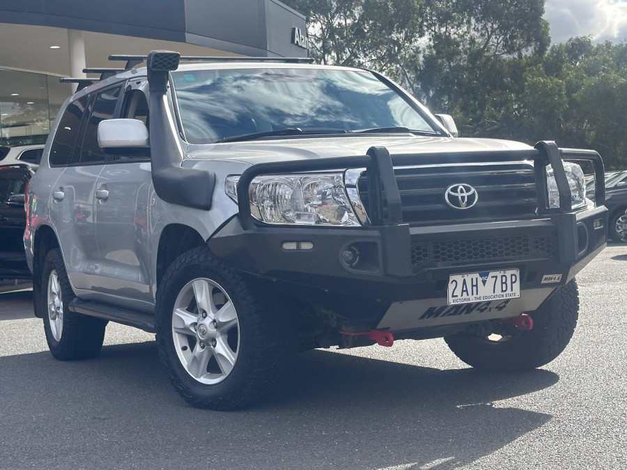 2011 MY10 Toyota LandCruiser VDJ200R GXL SUV Image 1