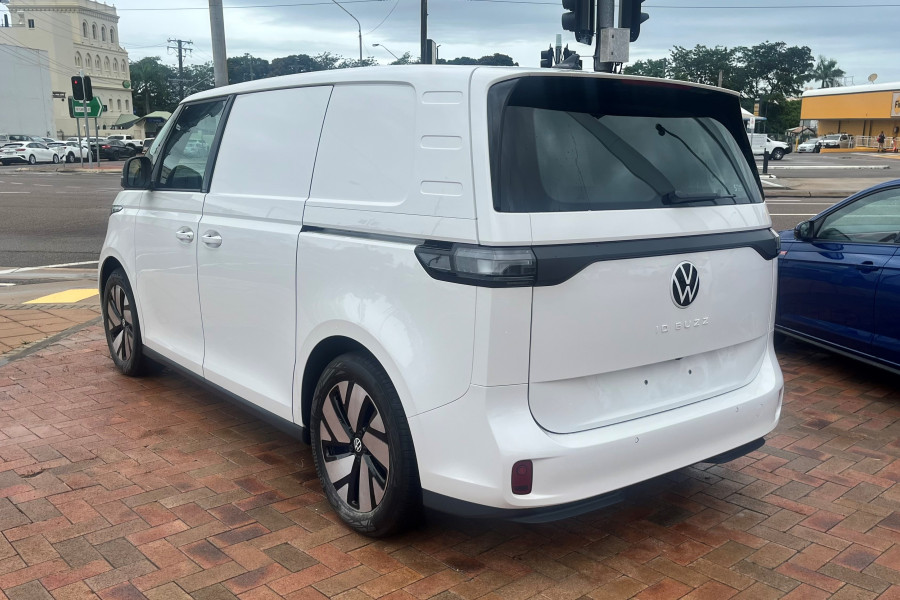 2024 MY25 Volkswagen ID. Buzz EB Pro BEV560 People Mover Image 7