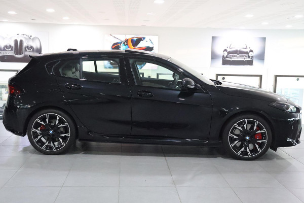 2025 BMW 1 Series F70 120 M Sport Hatch image 5