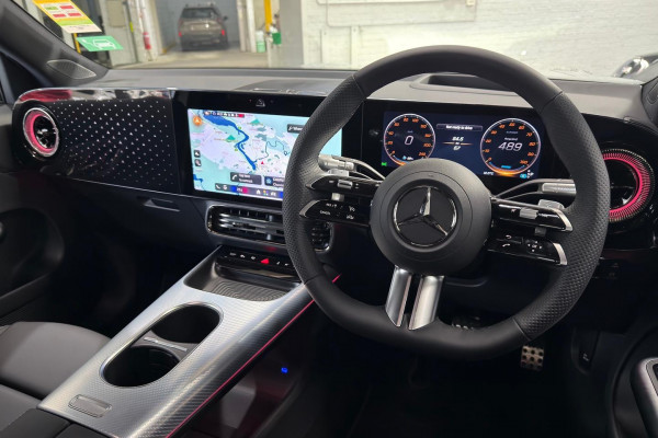2026 Mercedes-Benz GLB-Class X244 GLB350 electric SUV Image 41