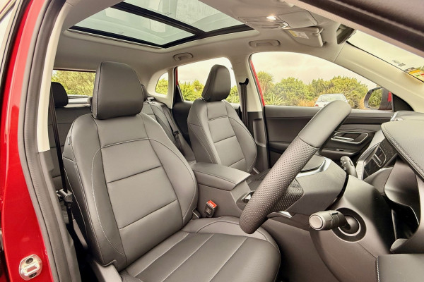 2026 MG ZS ZS32 Essence SUV Image 9