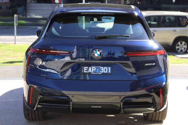 2026 BMW iX I20 xDrive45 M Sport SUV image 4