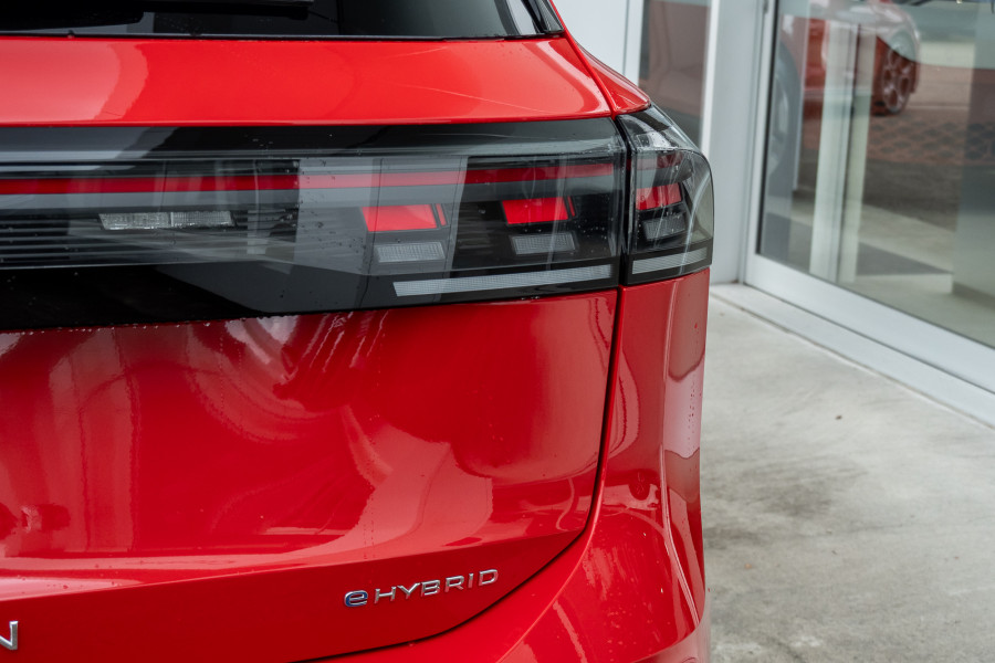 2026 Volkswagen Tiguan 150TSI eHybrid Elegance SUV Image 21