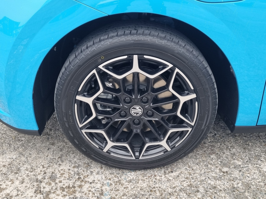 2026 MG MG4 EV Urban AH4E Essence 54 Hatch Image 18