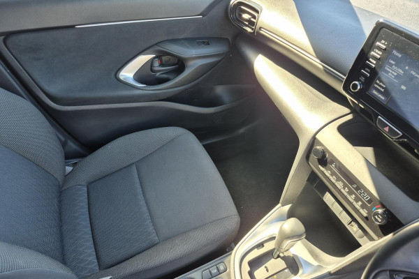 2023 Toyota Yaris Cross MXPB10R GX SUV Image 21