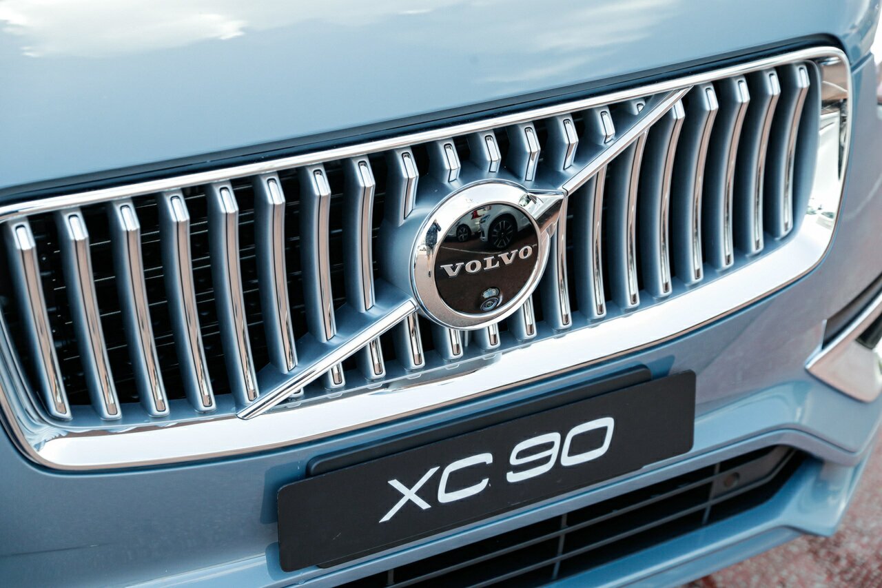 2021 Volvo XC90 L Series T6 Inscription SUV Image 11