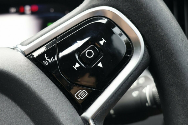 2022 MY23 Volvo XC60 UZ Recharge Ultimate T8 Plug-in Hybrid SUV Image 19