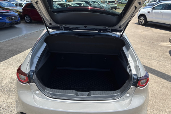 2025 Mazda 3 BP Series G25 GT Hatch Image 14