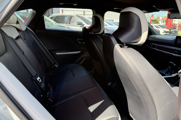 2025 MY26 Kia K4 CL4m GT-Line Hatch Image 12