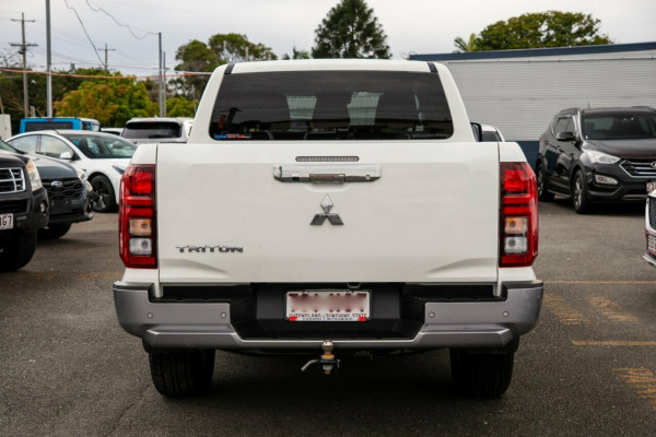 2024 MY25 Mitsubishi Triton MV  GLS Cab Chassis Image 3
