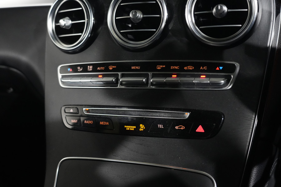 2019 Mercedes-Benz GLC-Class GLC200 SUV Image 17
