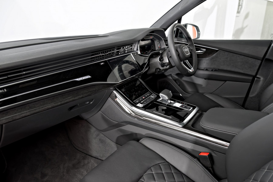 2026 MY25 Audi Q7 4M TFSI 250kW S line SUV