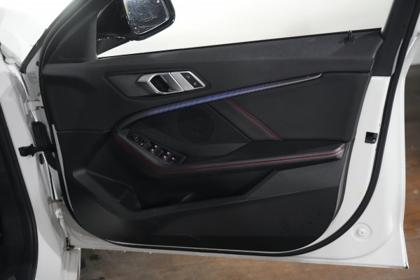 2022 BMW 1 Series 28ti Hatch image 25