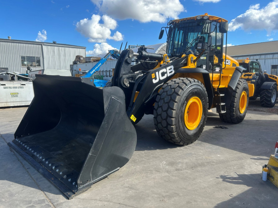 2025 JCB WHEELED LOADER Wheel Loader Image 2
