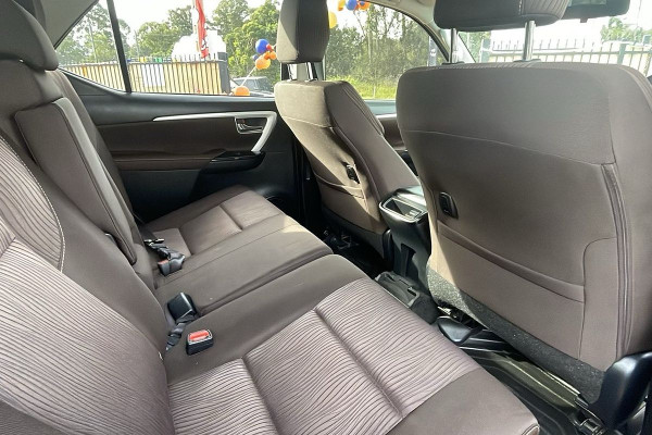 2019 Toyota Fortuner GUN156R GXL SUV Image 17