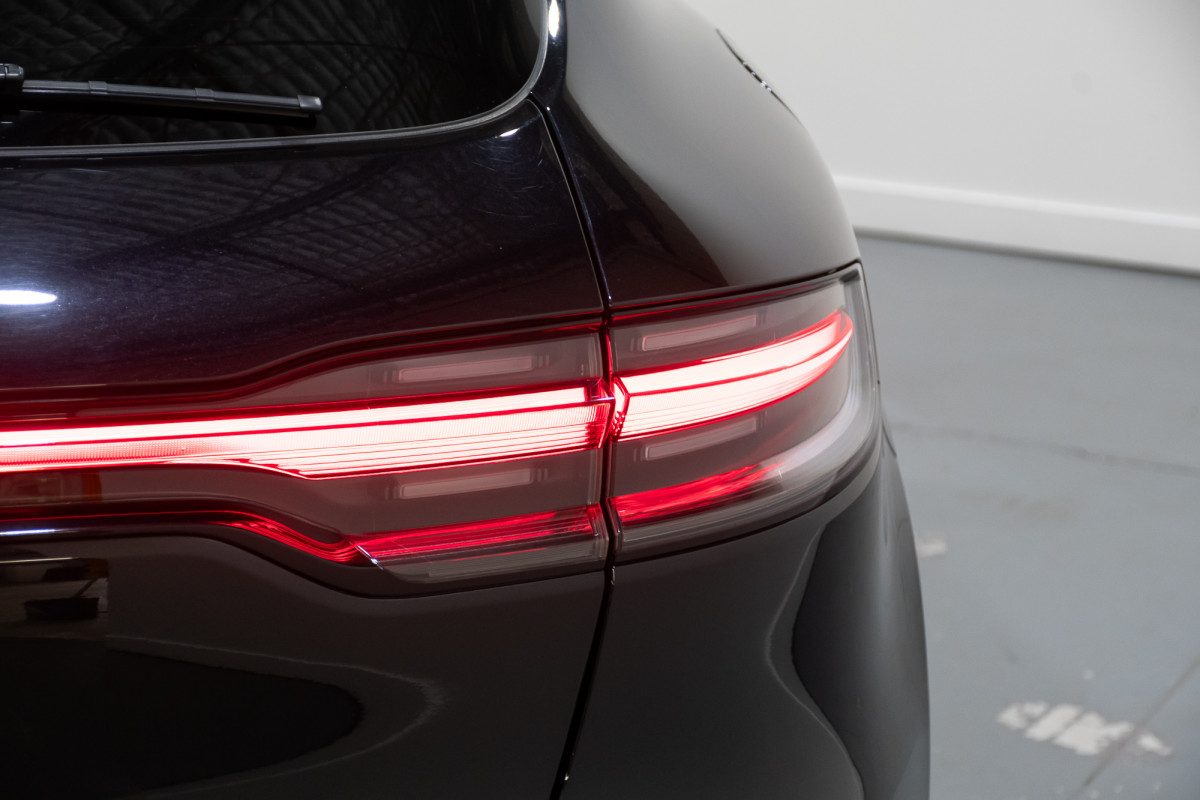 2022 Porsche Macan S SUV