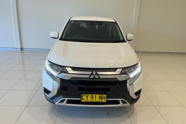 2020 Mitsubishi Outlander ZL ES SUV