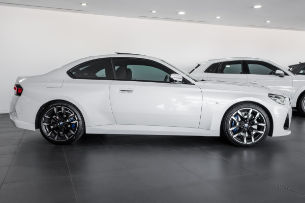 2024 BMW 2 Series G42 230i M Sport Coupe image 3