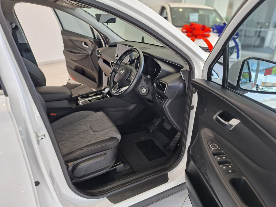 2022 Hyundai Santa Fe TM.V4  SUV Image 14